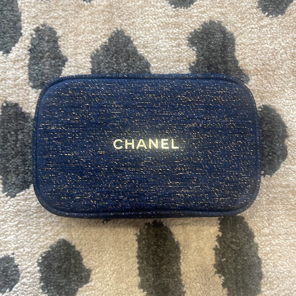 Chanel A Sight to See Eye Makeup Kit
